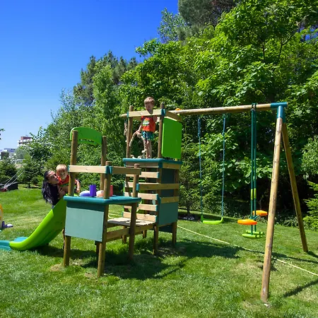 Viand Σάνι Μπιτς